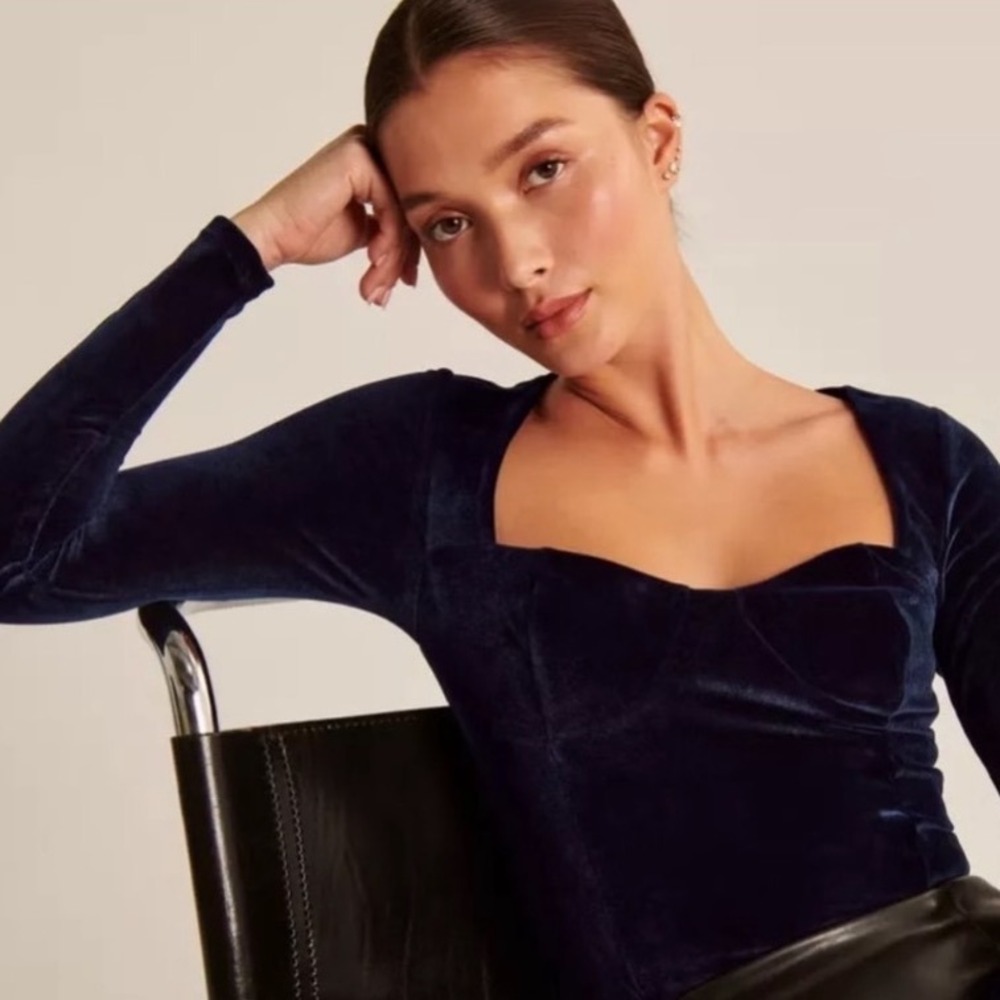 Abercrombie & Fitch Navy Blue Velvet Sweetheart Neck‎ Long Sleeve Corset Top XL
